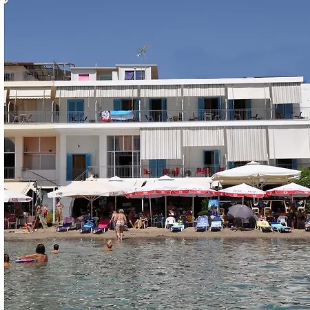 Christina Hotel 2*